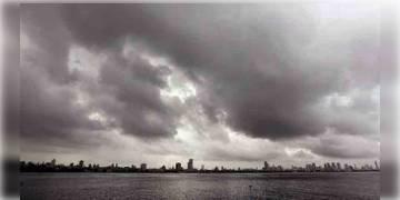 Read more about - শুধু কলকাতা নয়, রাজ্যের একাধিক জেলা আগামী দু'দিন ভাসতে পারে বৃষ্টির জলে