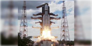 Read more about - Chandrayaan 3 | একরাশ আশা ও শুভেচ্ছা নিয়ে চাঁদের দক্ষিণ মেরুর উদ্দেশ্যে ভূমি ছাড়লো চন্দ্রযান-৩!