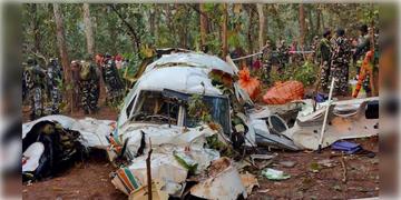 Read more about - Jharkhand Plane Crash | ‘আই অ্যাম ইন ওয়েদার’: ভেঙে পড়ার আগে পাইলটের শেষ বার্তা নিয়ে বিশ্লেষণ বিশেষজ্ঞদের