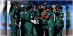 Read more about - ICC Women's T20 World Cup । ১০ বছর পর বিশ্বকাপে কোনও ম্যাচে জয় পেল বাংলাদেশের মহিলা ক্রিকেট দল, স্কটল্যান্ডের বিরুদ্ধে ১৬ রানের জয়