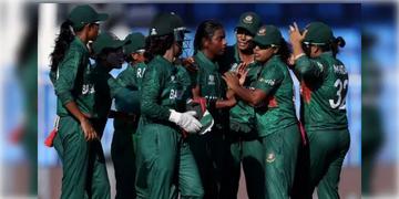 Read more about - ICC Women's T20 World Cup । ১০ বছর পর বিশ্বকাপে কোনও ম্যাচে জয় পেল বাংলাদেশের মহিলা ক্রিকেট দল, স্কটল্যান্ডের বিরুদ্ধে ১৬ রানের জয়