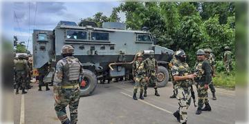 Read more about - Manipur | মণিপুরে থমথমে পরিস্থিতি, আরও ৬ মাসের জন্য বাড়ল ‘আফস্পা’-র মেয়াদ!