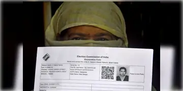 Read more about - SIR | সন্দেহের বশে কাউকে ‘বাংলাদেশি’ বলে দাগিয়ে দেওয়ায় না, খসড়া তালিকা প্রকাশের আগে সরব নির্বাচন কমিশন