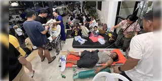 Read more about - Philippines Earthquake | ৬.৯ মাত্রায় কেঁপে উঠলো ফিলিপিন্স! ভুকম্পে মৃত্যু অন্তত ৩১ জনের!