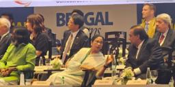 Read more about - Mukesh Ambani BGBS | শাড়ি থেকে খাবার, AI ডেটা সেন্টার থেকে হস্তশিল্প, বাংলায় একগুচ্ছ প্রজেক্টের ঘোষণা রিলায়েন্স কর্তা মুকেশ আম্বানির