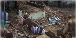 Read more about - কাঁকভোরে কেঁপে উঠল দক্ষিণ পাকিস্তান, মৃত প্রায় ২০, আহত দুই শতাধিক