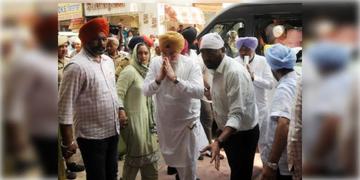 Read more about - Punjab | পঞ্চ নদের দেশে সংখ্যালঘু শিখরা! 'অন্তত তিনটি সন্তান নিন'- বলছে উদ্বিগ্ন অকাল তখত
