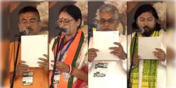 Read more about - WB New Cabinet Ministers | শুভেন্দুর সাথেই মন্ত্রীত্বের শপথ দিলীপ-অগ্নিমিত্রার, একনজরে বাকি ৫