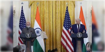 Read more about - Trump Tariff | ‘সম্পূর্ণ বেআইনি’- বাতিল ট্রাম্পের ট্যারিফ, কী বললো নয়াদিল্লি?