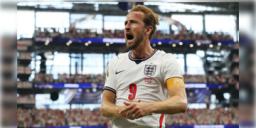 Read more about - England vs Croatia | ৬ গোলের থ্রিলারে বাজিমাত, হাইভোল্টেজ ম্যাচে ক্রোয়েশিয়াকে উড়িয়ে জয় ইংল্যান্ডের!