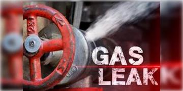 Read more about - Naihati Gas Leak | বরফ তৈরির কারখানা থেকে বিষাক্ত অ্যামোনিয়া গ্যাস লিক! অসুস্থ বহু!  আতঙ্কের পরিবেশ নৈহাটিতে!