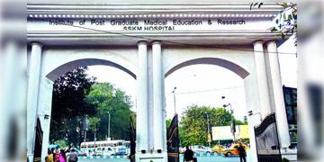 Read more about - SSKM Hospital | SSKM হাসপাতালে অগ্নিকান্ড! আগুন লাগলো জরুরি বিভাগের ডিসপ্লে বোর্ডে!