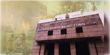 Read more about - ভোট পরবর্তী ‘সন্ত্রাস’ খুঁজতে রাজ্যে উপস্থিত জাতীয় মানবাধিকার কমিশন
