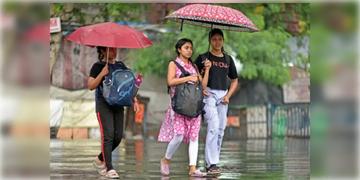 Read more about - Weather Update | শরতের আকাশে মেঘের আনাগোনা, বুধে শহরে বজ্রবিদ্যুৎ-সহ বৃষ্টির সম্ভাবনা
