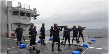 Read more about - Indian Navy । কলকাতায় নাশকতার ছক, ভারতীয় নৌবাহিনীর হাতে আটক ২ দুষ্কৃতী