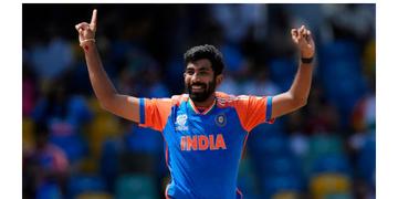 Read more about - Jasprit Bumrah | বিশ্বসেরা বুমরাহ! স্বীকৃতি দিয়েছে খোদ আন্তর্জাতিক ক্রিকেট নিয়ামক সংস্থা