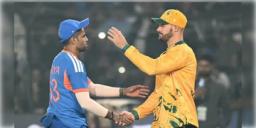 Read more about - IND vs SA | শেষ টি-টোয়েন্টিতেও টস হারলো ভারত, গিলের বদলে দলে সঞ্জু, বল নিয়ে তৈরী বুমরাহও