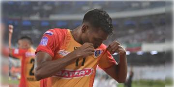 Read more about - Durand Cup Derby 2023 | কেরিয়ারের প্রথম ডার্বিতে গোল! নন্দকুমারের গোলে চার বছর পর জয় পেল ইস্টবেঙ্গল!