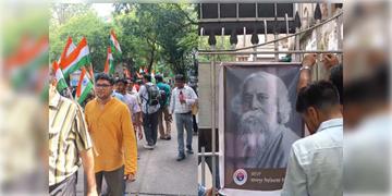 Read more about - Jadavpur University | যাদবপুরে এবিভিপির ‘বন্দে মাতরম যাত্রা’, পালটা মিছিলে এসএফআই!