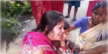 Read more about - Nadia | ফুল চুরির অপবাদ, অপমানে আত্মহত্যা গৃহবধূর, নদিয়ায় ধৃত সিভিক ভলান্টিয়ার