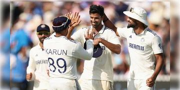 Read more about - IND vs ENG | ১৯৩ রানের টার্গেট দিলো ইংল্যান্ড, ম্যাচের রাশ ভারতের হাতেই!