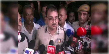 Read more about - RG Kar Case | “বিনীত গোয়েল আমায় ফাঁসিয়েছে”! আরজিকর কাণ্ডের বিচারপর্বের শুরুতেই বিস্ফোরক মন্তব্য ধৃত সঞ্জয় রায়ের