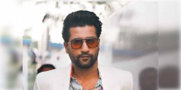 Read more about - শুটিং এর জন্য মহানগরী কলকাতায় পা রাখলেন বলিউড অভিনেতা ভিকি কৌশল