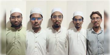 Read more about - Gujarat | দেশজুড়ে টাইম বোমা হামলার ছক! গুজরাটে পুলিশের জালে ৫ জইশ জঙ্গি