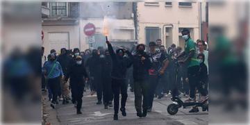 Read more about - France | ফ্রান্সে স্কুলের বেহাল দশার প্রতিবাদ, বিক্ষোভে উত্তপ্ত প্যারিস!