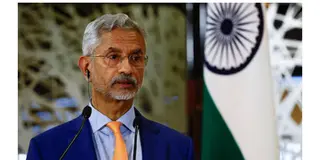 Read more about - S Jaishankar | 'আমেরিকা ছিল আমেরিকাতে', ভারত-পাক সংঘর্ষ বিরতিতে আমেরিকার ভূমিকা নিয়ে এবার মুখ খুললেন বিদেশমন্ত্রী!