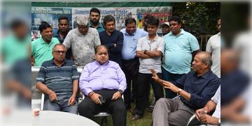 Read more about - Mohun Bagan | নির্বাচনের দামামা বাজলো সবুজ-মেরুন শিবিরে, ক্ষমতা হস্তান্তর হল পাঁচ সদস্যের কমিটির হাতে