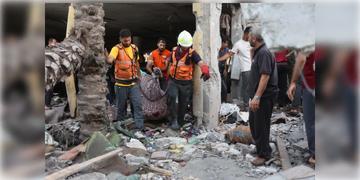 Read more about - Israel-Hamas Attack । গাজার স্কুলে হামলা! মৃত্যু অন্তত ১০০ জনের! অভিযোগ উঠলো ইজরায়েলের বিরুদ্ধে