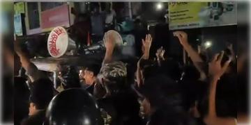 Read more about - Malda | মোথাবাড়ির ঘটনায় NIA তদন্তের নির্দেশ নির্বাচন কমিশনের, রিপোর্ট জমা সুপ্রিম কোর্টে