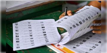 Read more about - SIR WB 2026 | অন্তত ৫০ হাজারের নাম বাদ! শুনানি শেষের আগেই চূড়ান্ত ভোটার তালিকা নিয়ে বিবৃতি কমিশনের