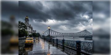 Read more about - Weather Update | ছুটির দিনে বৃষ্টিতে ভিজবে গোটা বঙ্গ, একনজরে আজকের আবহাওয়া আপডেট