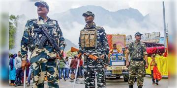 Read more about - Punjab | উদ্দেশ্য ছিল কাশ্মীরের সেনা ছাউনি উড়িয়ে দেওয়ার, বোমা বানাতে গিয়ে বিস্ফোরণে আহত পাঞ্জাবী তরুণ