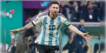 Read more about - মেসির জন্য বিশেষত এবারের বিশ্বকাপ জিততে চান আর্জেন্টাইনরা, মারাদোনার দেশের তারকা স্ট্রাইকার এমনটাই জানালেন
