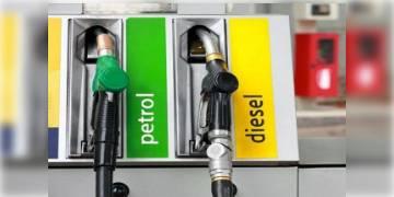 Read more about - মাঝে মাত্র তিন দিনের বিরতি, ফের দাম বাড়ল পেট্রল ও ডিজেলের দাম