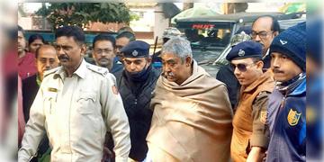 Read more about - Anubrata Mandal | গরুপাচার মামলায় অবশেষে জামিন পেলেন অনুব্রত মণ্ডল! তবে এখনই জেলমুক্ত নয় 'কেষ্ট'