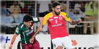 Read more about - Kolkata Derby | শনিতে শিল্ড ফাইনালে মুখোমুখি ইস্টবেঙ্গল-মোহনবাগান, ইলিশ-চিংড়ির লড়াই দেখতে উদগ্রীব দর্শক