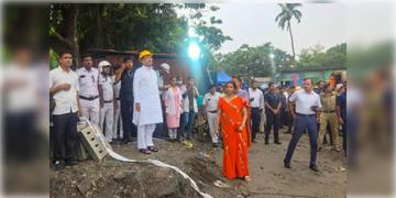 Read more about - Highrise Construction | আপাতত ১ মাস বন্ধ জি+৫ নির্মাণ, হবে বহুতলের স্বাস্থ্যপরীক্ষা! কোথায় কোথায় বন্ধ কাজ?