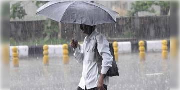 Read more about - দক্ষিণবঙ্গের বিভিন্ন জেলাগুলিতে আগামী শনিবার পর্যন্ত বৃষ্টি হতে পারে, সতর্কতা জারি উত্তরবঙ্গেও
