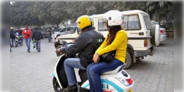 Read more about - Bike Taxi | ভারী ব্যাগ নিয়ে আর ওঠা যাবেনা Rapido বা Uber-এ ! নির্দেশ জারি নবান্নের