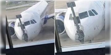 Read more about - Indigo Flight | আবারও বিপদের মুখে পড়ল ইন্ডিগোর উড়ান, শ্রীনগরে অবতরণের সময়ে পোলে ধাক্কা!