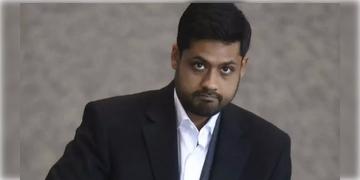 Read more about - Rishi Shah । Alphabet, Goldman-র সঙ্গে প্রতারণা! ১ বিলিয়ন জরিমানা-সহ ৭ বছরের কারাদণ্ডের সাজা ভারতীয়-আমেরিকান বিলিয়নিয়ার ঋষি শাহের!