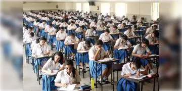 Read more about - পিছিয়ে গেল মাধ্যমিক-উচ্চ মাধ্যমিকের সূচি ঘোষণা; ৭২ ঘন্টার  মধ্যে জবাব চাওয়া হল কমিটির কাছে