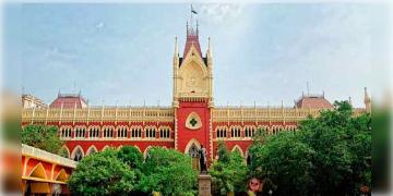 Read more about - বেআইনিভাবে বাড়ি নির্মাণ! অভিযোগের ভিত্তিতে তৃণমূল কাউন্সিলরের বাড়ি ভাঙার নির্দেশ হাই কোর্টের