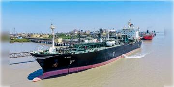 Read more about - Strait of Hormuz-LPG Vessel | ২০,০০০ টন LPG নিয়ে হরমুজ পেরোলো ভারতীয় ট্যাঙ্কার, গুজরাটের কান্দলা বন্দরে পৌঁছল ‘সিমি’