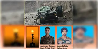 Read more about - Ladakh | সেনার গাড়িতে আছড়ে পড়ল বিরাট পাথরের চাঁই, লাদাখে মৃত ২ জওয়ান, আহত ৩