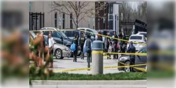 Read more about - মার্কিন মুলুকে ঝরল ভারতীয় রক্ত, আমেরিকায় বন্দুকবাজের হামলায় মৃত্যু চার শিখ সহ আট ভারতীয় বংশোদ্ভূত